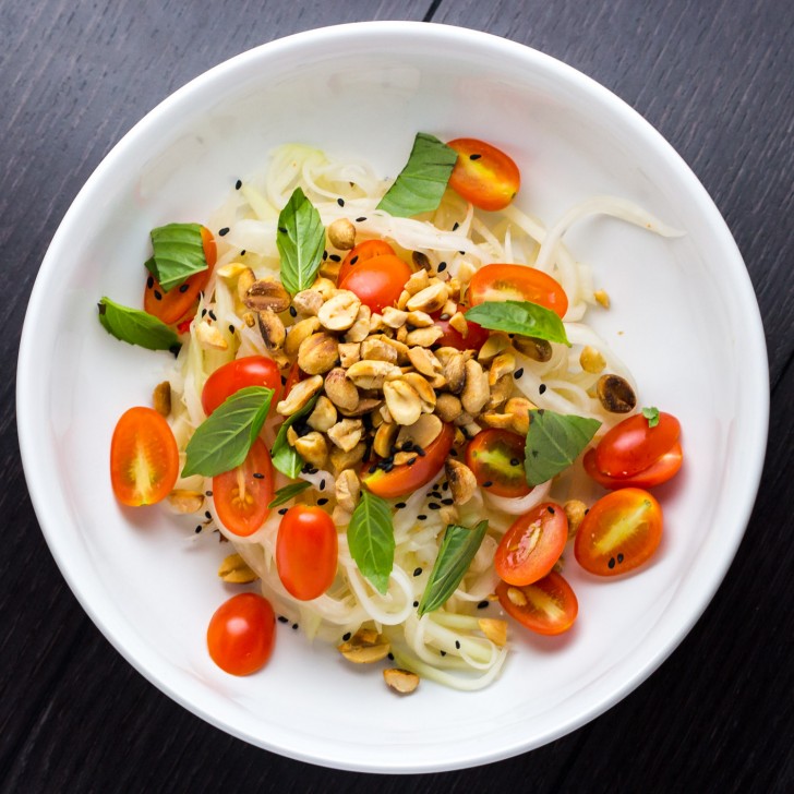 Green Papaya Salad | The Viet Vegan & Vegan Cookbook Love for This Rawsome Vegan Cookbook
