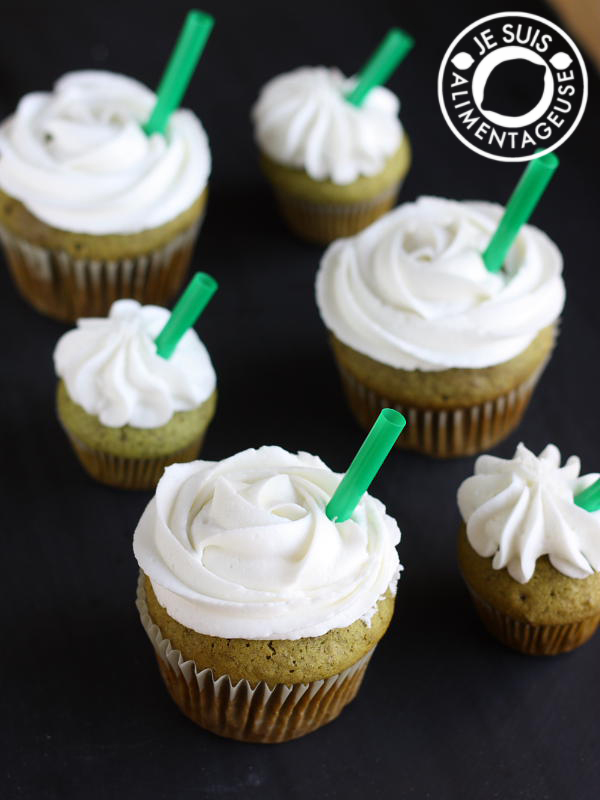 Green Tea #Cupcakes, inspired by Starbucks' #Green #Tea #Frappucino | alimentageuse.com #desserts