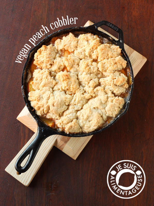 Vegan Peach Cobbler | alimentageuse.com #peach #cobbler #summer #vegan