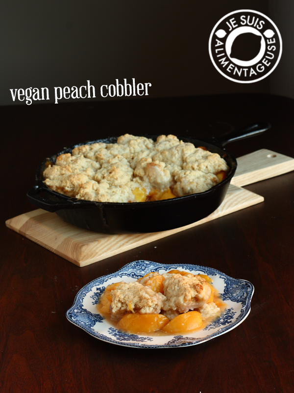 Vegan Peach Cobbler | alimentageuse.com #peach #cobbler #summer #vegan