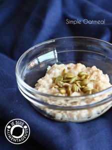 Simple Oatmeal | alimentageuse.com | #breakfast #oatmeal #healthy #vegan