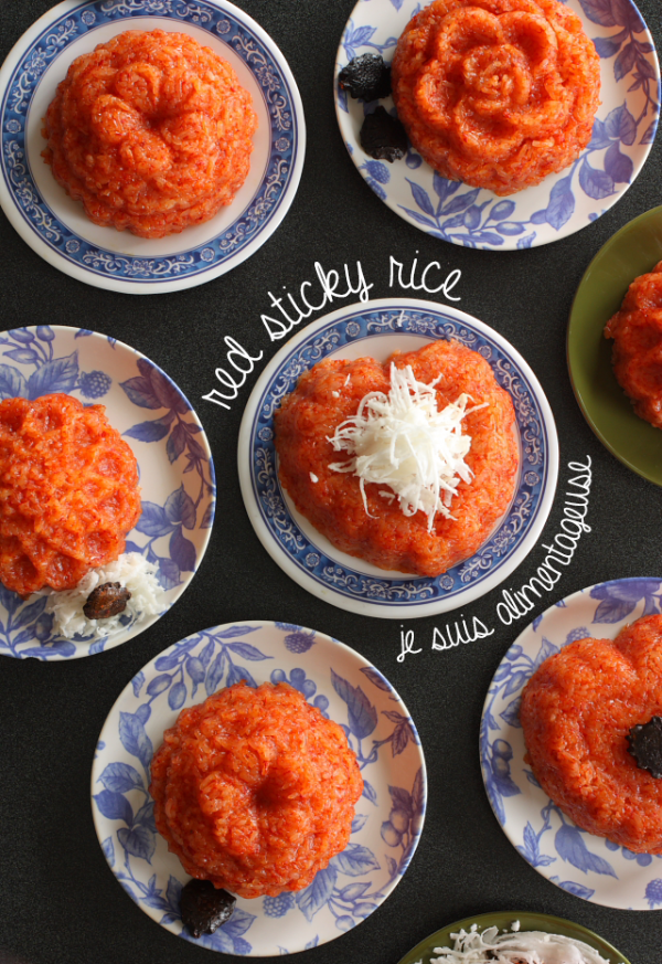 Vietnamese XÃ´i Gáº¥c - Red Sticky Rice for the new year! My favourite breakfast in Vietnam =) | alimentageuse.com #vietnamese #glutenfree #vegan #sticky #rice