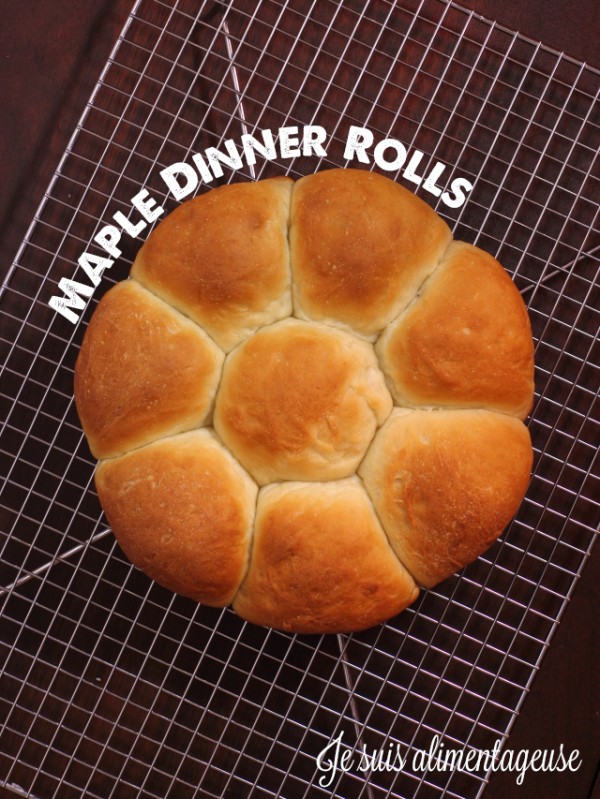 Vegan Maple Dinner Rolls - Soft, fluffy and filling rolls with a hint of maple flavour