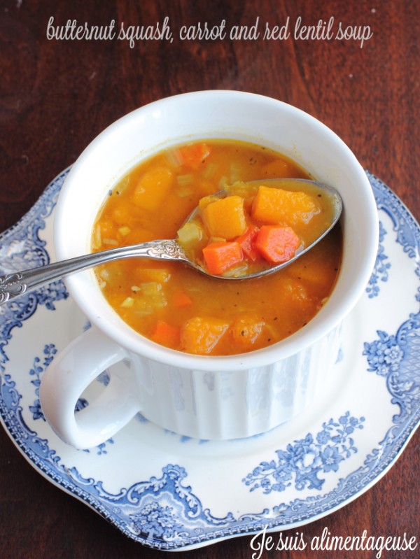 Butternut Squash Carrot and Red Lentil Soup - Great for warming the bellies with veggie goodness | alimentageuse.com #glutenfree #vegan #butternut 