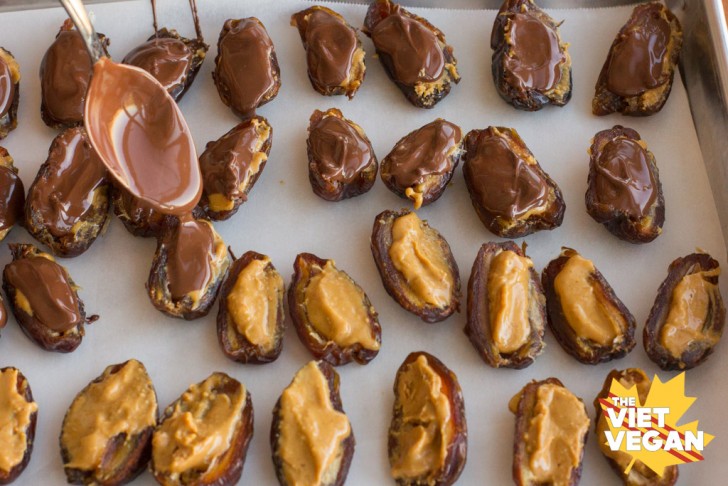 Peanut Butter Stuffed Dates with Chocolate and Sea Salt