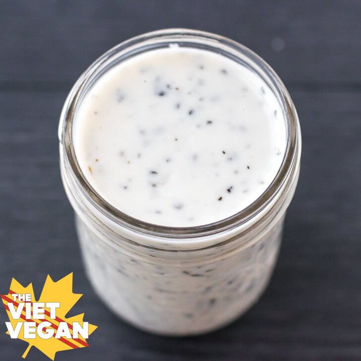 Vegan Creamy Garlic Dip For Pizza The Viet Vegan