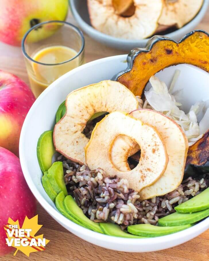 Probiotic Apple Crunch Squash Bowl | The Viet Vegan