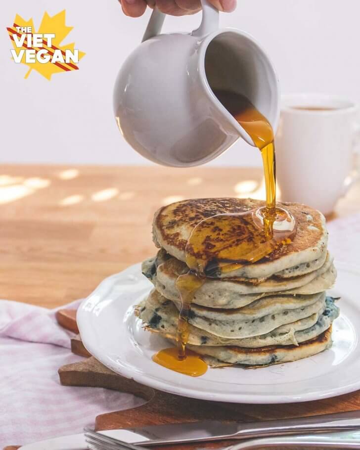 Fluffy Vegan Blueberry Pancakes | The Viet Vegan