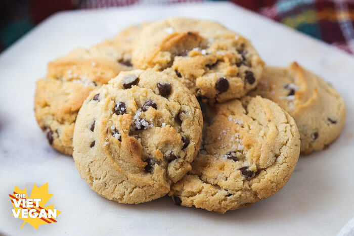 vegan cannabutter cookies close up