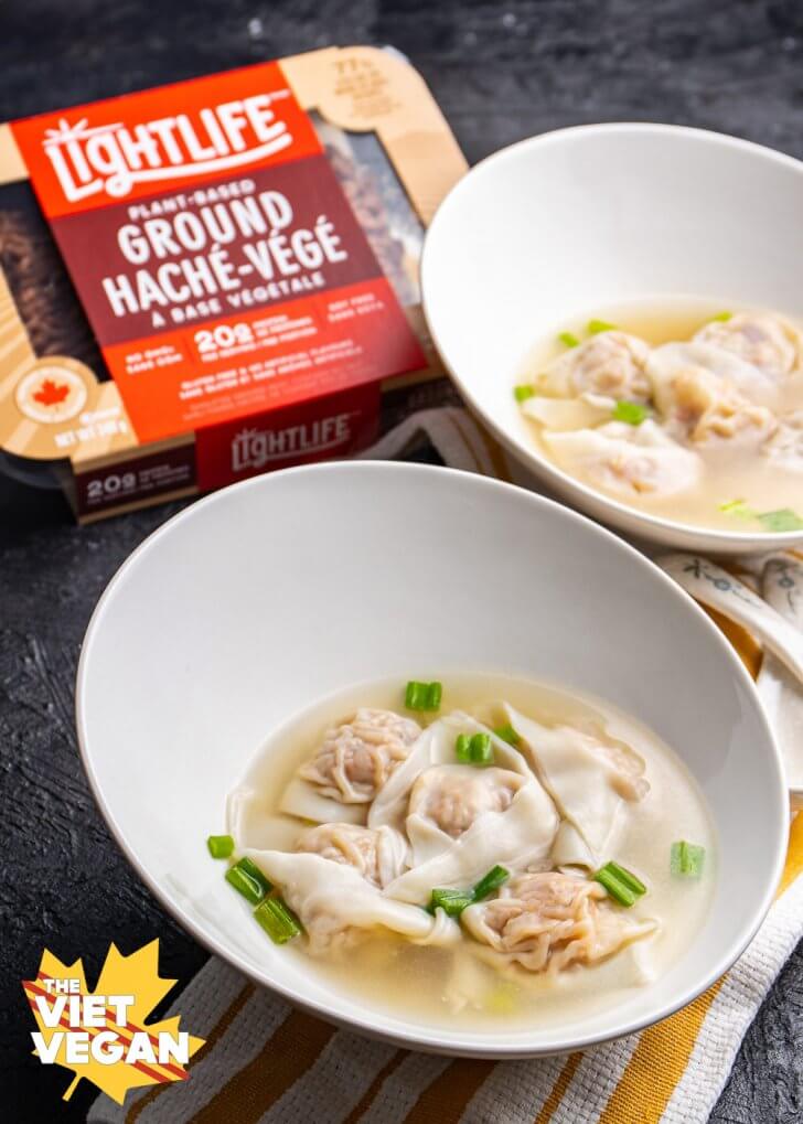 https://thevietvegan.com/wp-content/uploads/2020/01/vegan-wonton-soup-with-lightlife-728x1019.jpg