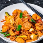 tom yum fried vermicelli noodles