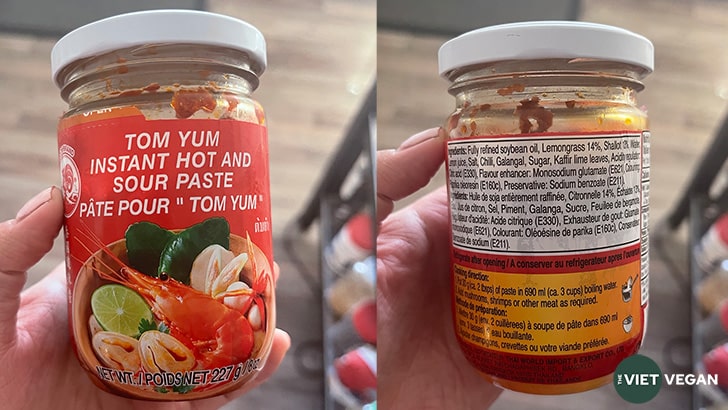 vegan tom yum paste jar with ingredients label