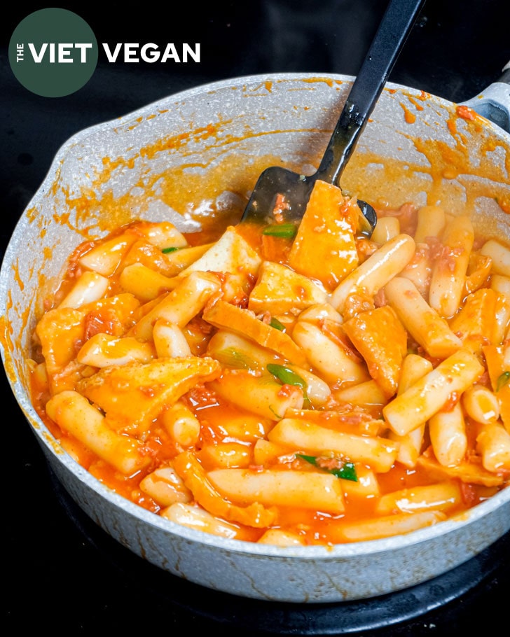 tteokbokki carbonara with fried tofu
